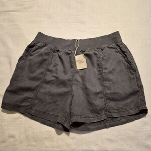 Faherty Arlie Day women's XL shorts faded black pull on shorts, 3 pockets, NWT